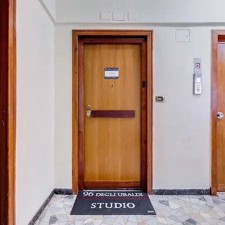 Apartament 96 Degli Ubaldi *