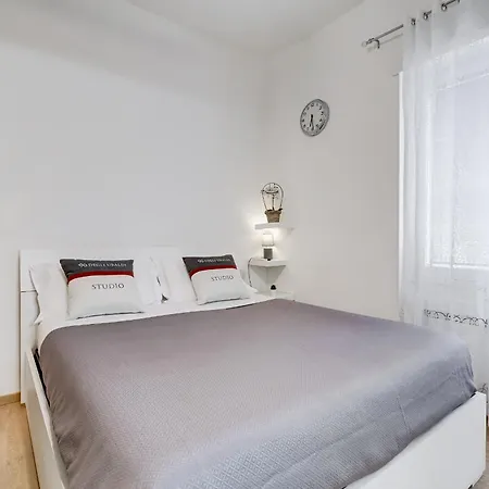 96 Degli Ubaldi Apartament Rzym