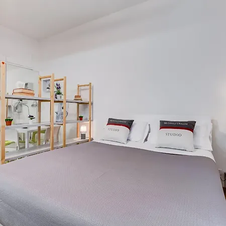 Apartament 96 Degli Ubaldi