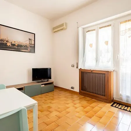 44oz With Terrace In Monteverde Apartment Rome