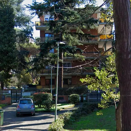 7re Eur Apartment