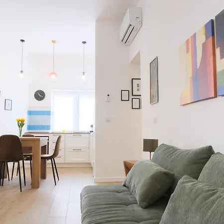 Elegantis Santa Croce Apartment