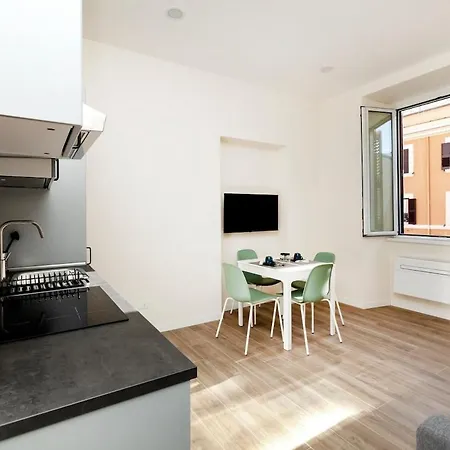 Trendy At Vatican Apartment Rome