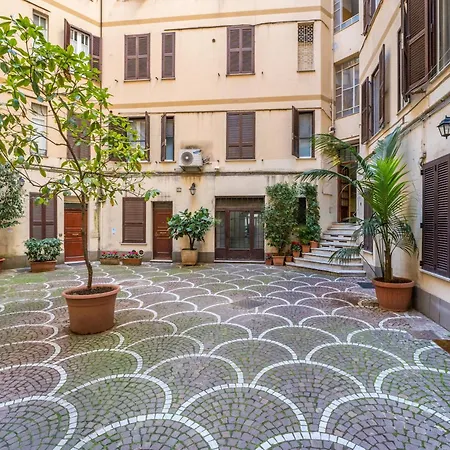 Cozy In Trastevere With Patio - Ac