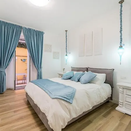 Cozy In Trastevere With Patio - Ac Rome