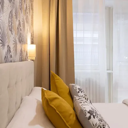 Anastasia Charming Close To Vatican Museum Apartment *