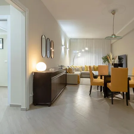 Anastasia Charming Close To Vatican Museum Apartment