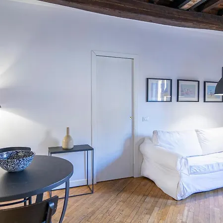 Delightful Apartment-rome Center