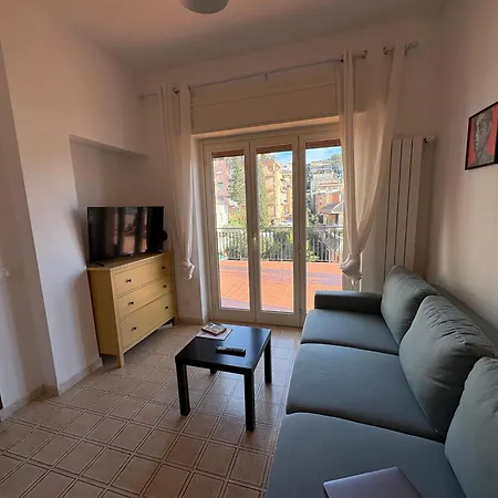 Little Sky House Apartment