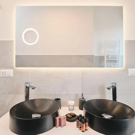 Apartment Colosseo-san Giovanni, New Wi-fi & A-c Rome