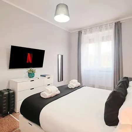 Apartment Colosseo-san Giovanni, New Wi-fi & A-c Rome