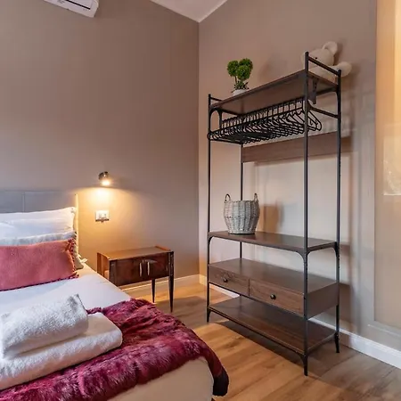 Oldstation Apartment *