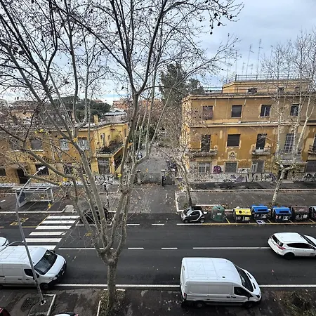 Apartment Ostiense Rome