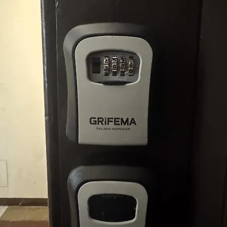 Ostiense Apartment *