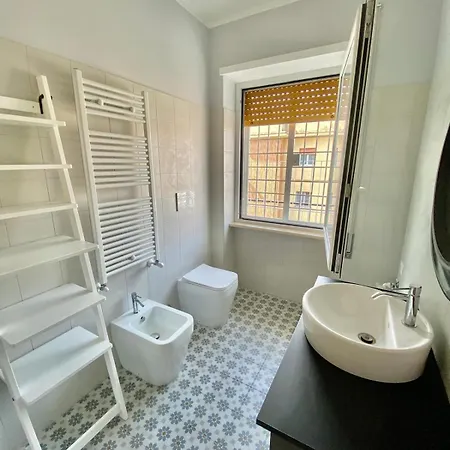 Apartment Attico Con Balcone Rome