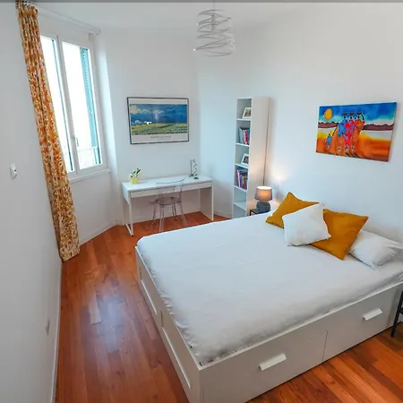 Apartment L'attichetto Rome