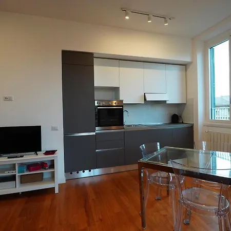 L'attichetto Apartment *