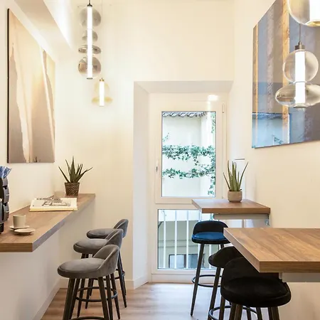 Pantheon 2 Bed & Breakfast 2*