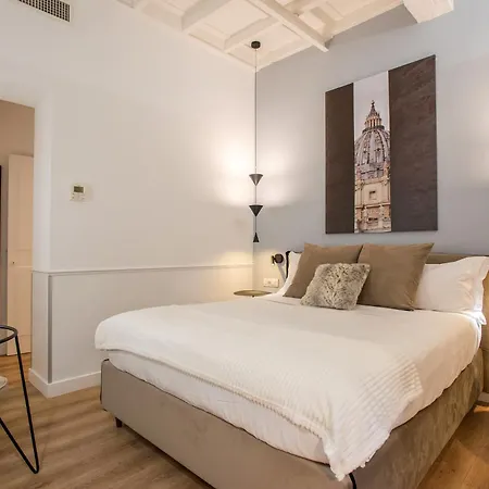 Pantheon 2 Bed & Breakfast 2*