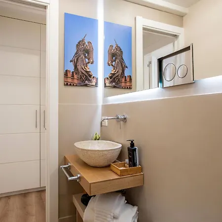 Pantheon 2 Bed & Breakfast Rome