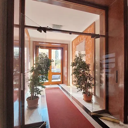 New With Terrace - 150m Metro A Apartment Rome