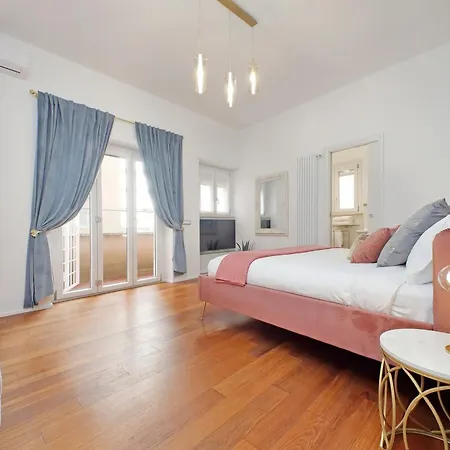 New With Terrace - 150m Metro A Apartment Rome