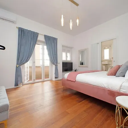 New With Terrace - 150m Metro A Rome