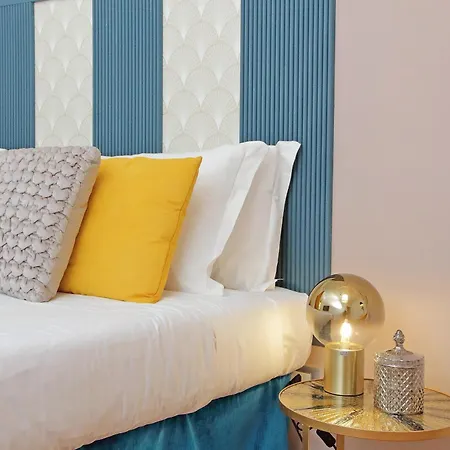 New With Terrace - 150m Metro A Apartment *