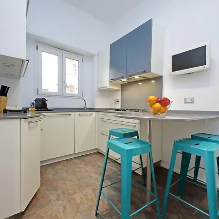 New With Terrace - 150m Metro A Apartment Rome
