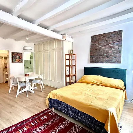 Colosseo Lovely Apartment *