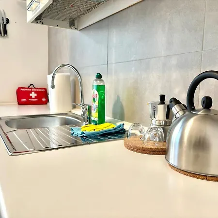 Colosseum Metro A & Romacentro #2 Apartment