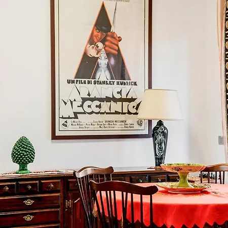Apartment Scini By Rentbeat