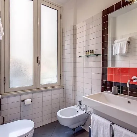 Interno5 *