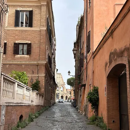 Colosseo Lovely