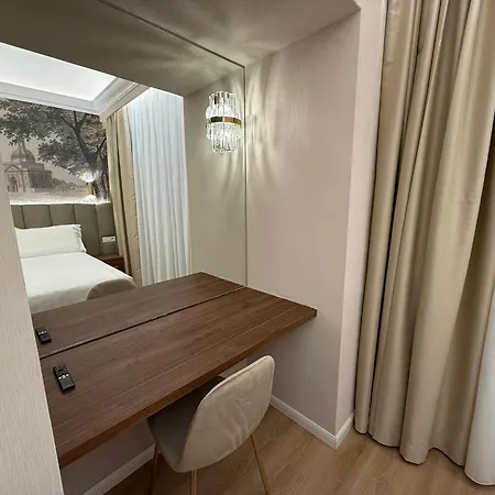 Hotel Lumi *