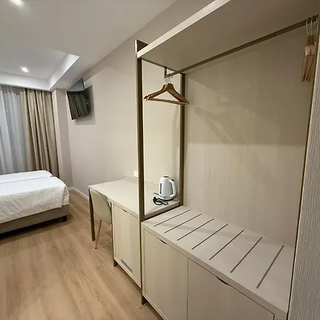 Hotel Lumi Roma
