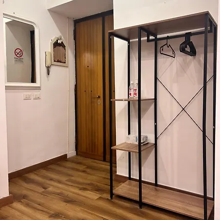 Termini With Terrace Apartamento *