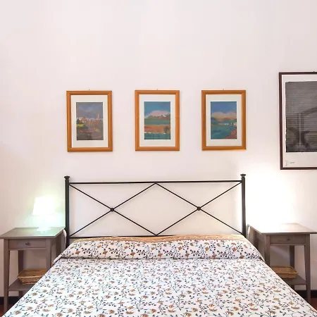 Silenzioso, Grande, Comodo A Trastevere Apartment