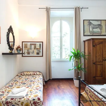Silenzioso, Grande, Comodo A Trastevere