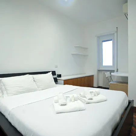 Ponte Milvio Cozy 1br *