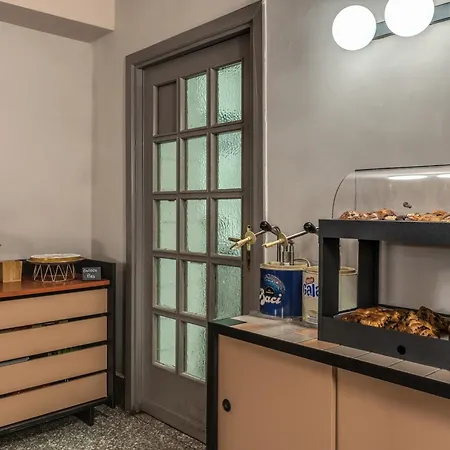 Madison Hotel 3*