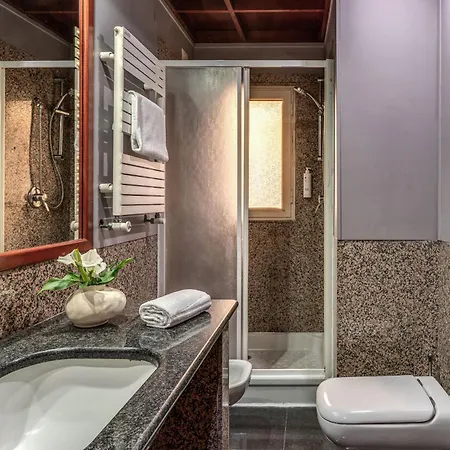 Hotel Madison 3*