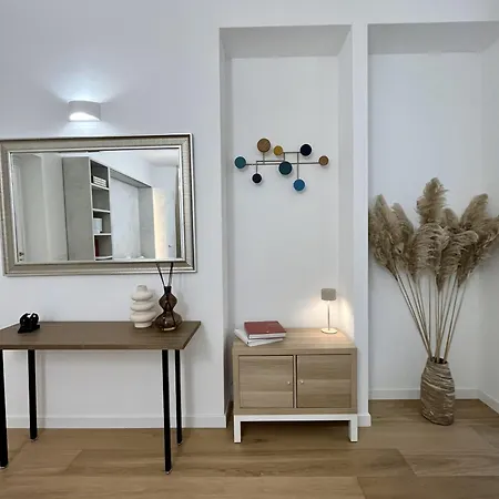 Saint Paul Gateway Apartment