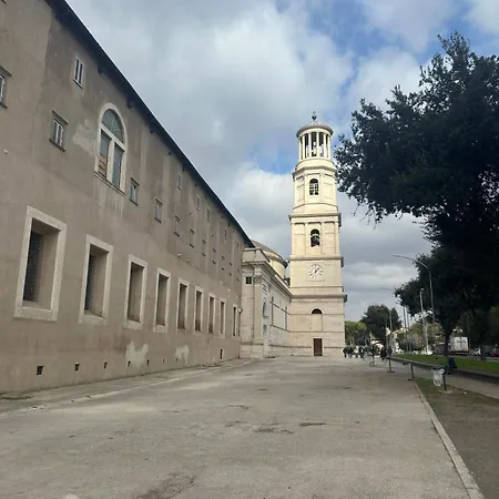 Ostiense - San Paolo Garbatella - Universita 3 *