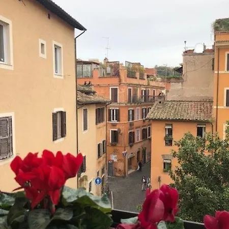 Ultimopiano Apartment *