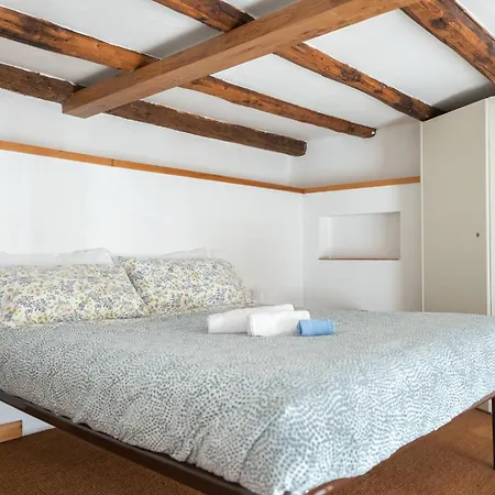 Apartment Domus Palestro Rome