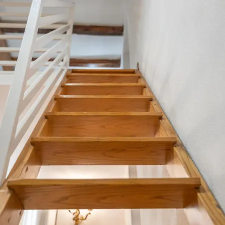 Domus Palestro Apartment