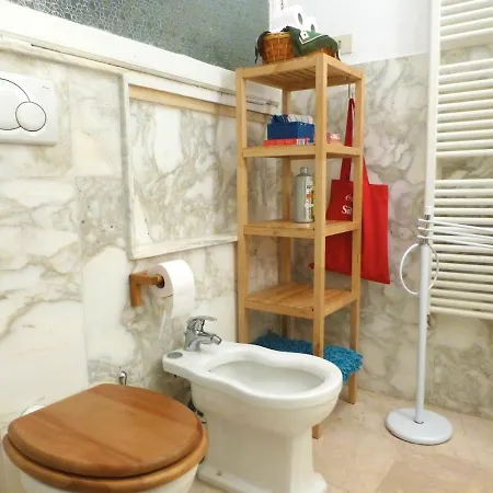 Appartamento Casa Donatello - Far From *