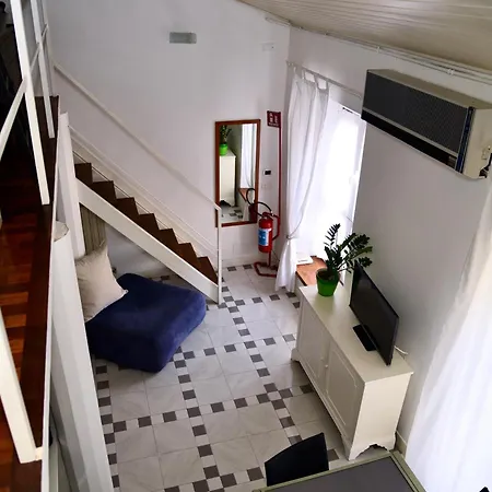 Alborelli Loft Apartment *