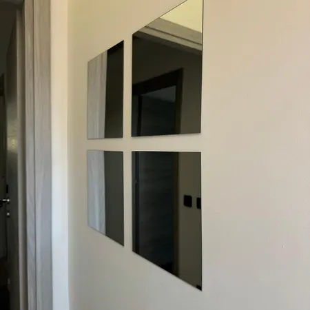 Apartment Bellavita House 2br With Private Parking In